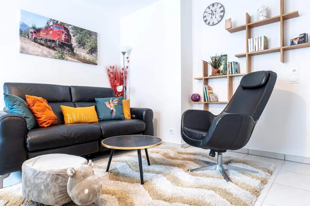 Annecy Lake Central Apartman